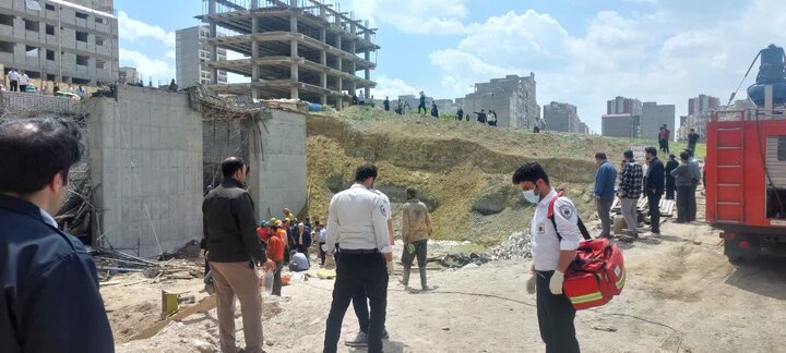 ریزش آوار در شهرک نصر تبریز ۲ کشته و ۵ مصدوم برجای گذاشت
