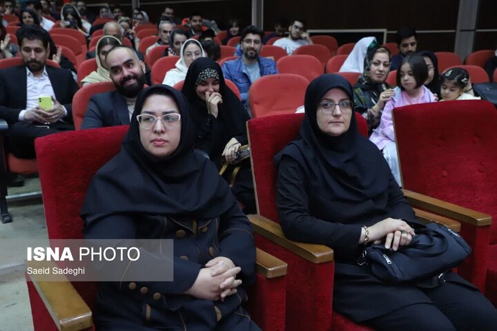 پنجمین دوره «جشن وصال» با تجلیل از ۱۰۰ زوج جوان در تبریز برگزار شد