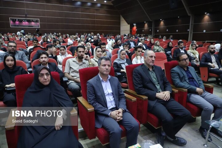 پنجمین دوره «جشن وصال» با تجلیل از ۱۳۰ زوج جوان در تبریز برگزار شد