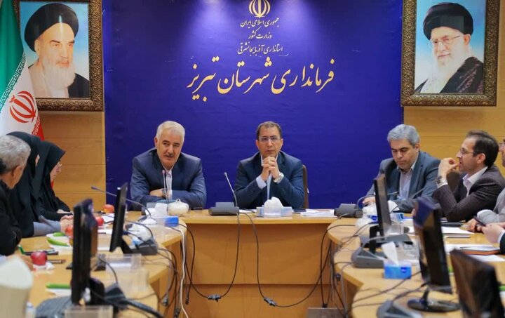 معاون استاندار آذربایجان شرقی: ملی‌شدن حقوق کارکنان با جدیت در حال پیگیری است