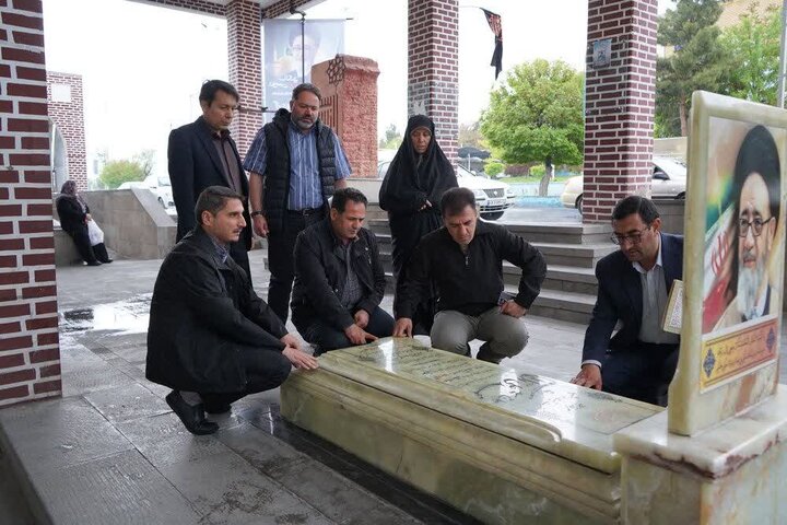 فاز سوم مسقف‌سازی گلزار شهدای وادی رحمت تبریز با ۱۰۰ میلیارد تومان اعتبار اجرا می‌شود