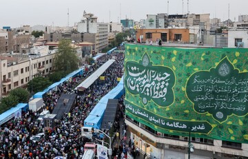 اهدای ۶۲۶ سفر کربلا و دوچرخه در راهپیمایی بزرگ غدیرخم/ افتتاح ۱۱۰ پروژه عمرانی در تبریز