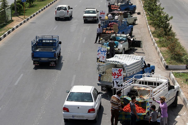 اقدامات موثری برای رفع مشکل سد معبر وانت‌بارها در ارومیه صورت گیرد