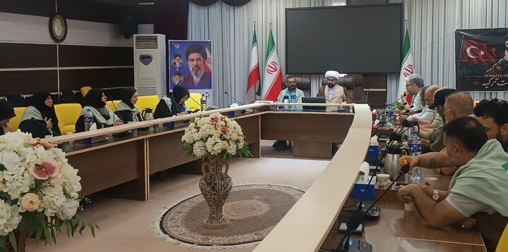 حضور کاروانی از حامیان ترکیه‌ای در تبریز؛ «ما فرزندان کربلا کنار ملت ایران ایستاده‌ایم»