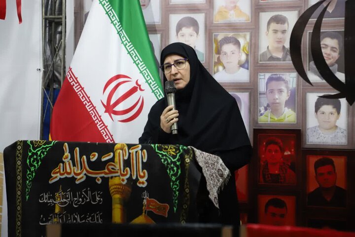 معلمان می‌توانند آموزه‌های تربیتی مدرسه عاشورا را به نسل جدید منتقل کنند