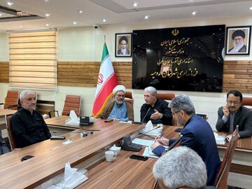 تاکید فرماندار ارومیه بر تسریع در روند بازسازی مناطق آسیب دیده از جنگ رمضان