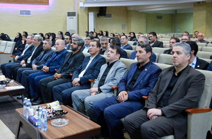 گره‌هایی که به دست کارکنان کمیته امداد باز می‌شود، شایسته تقدیر است