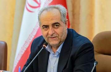 استاندار آذربایجان شرقی: تکمیل موزه فرش تبریز و حمایت از بافندگان در اولویت است