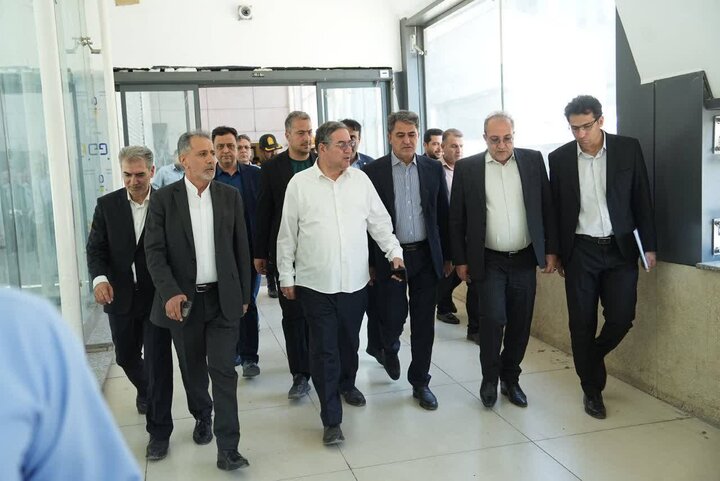 استاندار آذربایجان غربی: تکمیل طرح جامع توسعه پایانه رازی با شتاب بیشتری دنبال شود