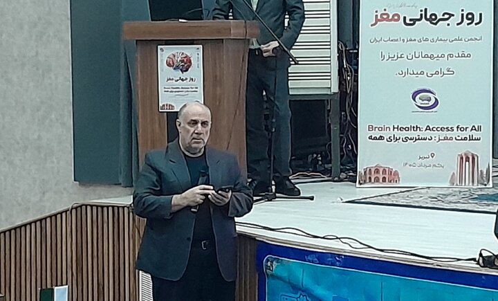 رئیس دانشگاه علوم پزشکی تبریز: حفظ سلامت روان پزشکان، ضامن ارائه خدمات درمانی باکیفیت است