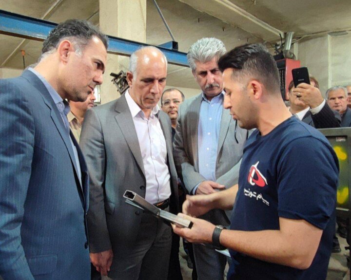 معاون استاندار: دستگاه‌ها از رشد صنایع موثر در اقتصاد پایدار آذربایجان‌غربی حمایت کنند