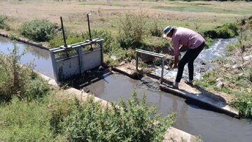 استقرار ۲۴ ساعته اکیپ‌های گشت و بازرسی در اهرچای برای حفاظت از حقابه‌های قانونی کشاورزان 