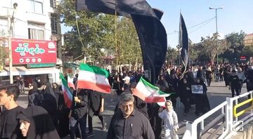 پیاده‌روی جاماندگان اربعین؛ ارومیه هم‌قدم با کاروان عاشقان حسین(ع)