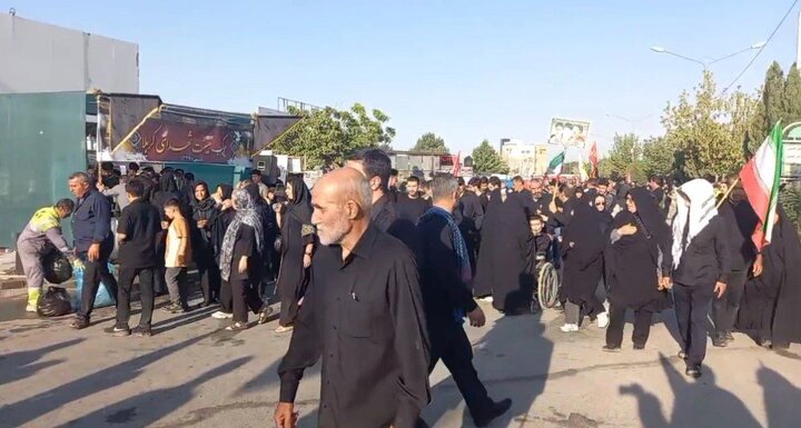 پیادهروی جاماندگان اربعین؛ ارومیه همقدم با کاروان عاشقان حسین(ع)