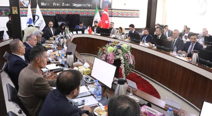 مرز بازرگان؛ شریان اصلی تجارت ۵.۵ میلیارد دلاری ایران و ترکیه