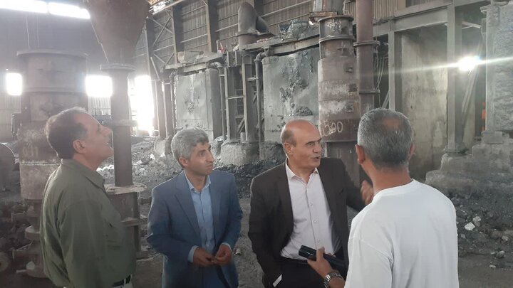 ضربالاجل مدیرکل حفاظت محیط زیست آذربایجانشرقی برای رفع آلایندگی واحد فولاد عجبشیر