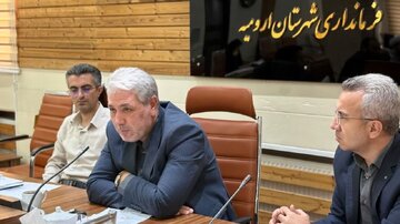 فرماندار ارومیه: دستگاه‌ها در معرفی حماسه آزادگان و اشاعه فرهنگ مقاومت نقش‌آفرینی کنند