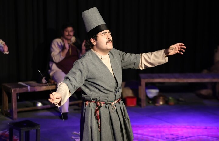 امروز یا فردا///«آبگوشت زهرماری»؛ روایت آشپزخانه قاجاری در سودای تاج و تخت