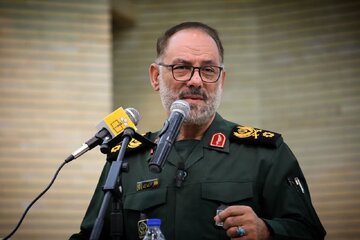سردار رجبی: دشمنان می‌خواهند ملت ایران را به بهانه قومیت‌ها در مقابل هم قرار دهند