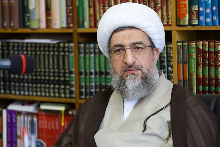 امام جمعه تبریز: صداوسیما باید تریبون مردم و صدای عدالت اجتماعی باشد