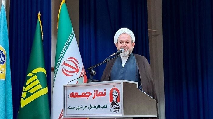امام جمعه نقده: خون شهید ماموستا نزهتی راه وحدت را هموارتر از همیشه خواهد ساخت