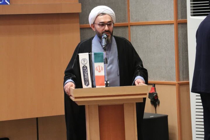 معاون استاندار آذربایجان غربی: سرمایههای اجتماعی به سمت دفاع از انقلاب اسلامی سوق یابد