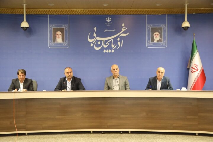 تأکید معاون استاندارآذربایجان غربی بر ضرورت حمایت همزمان از باغداران و صنایع تبدیلی