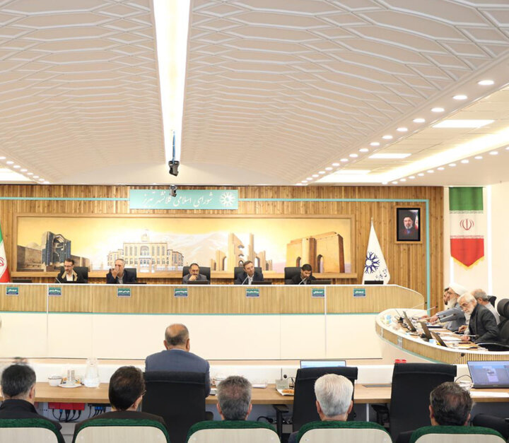 عضو شورای شهر: ساخت‌وساز بدون مجوز در تبریز در حال تبدیل شدن به یک رویکرد است