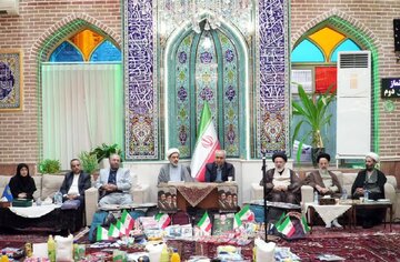 توزیع بسته‌های حمایتی همزمان با افتتاح مسجد صاحب‌ الزمان (عج) تبریز