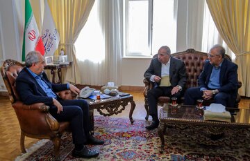 استاندار: عملیات اجرایی بازسازی کارخانه بلبرینگ تبریز در کوتاه‌ترین زمان آغاز شود