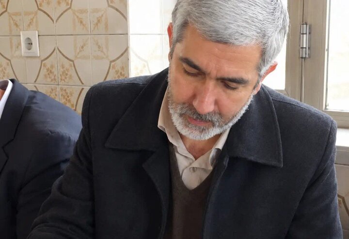 یک نویسنده: آذربایجان‌غربی در حوزه ادبیات بومی ظرفیت‌های زیادی دارد