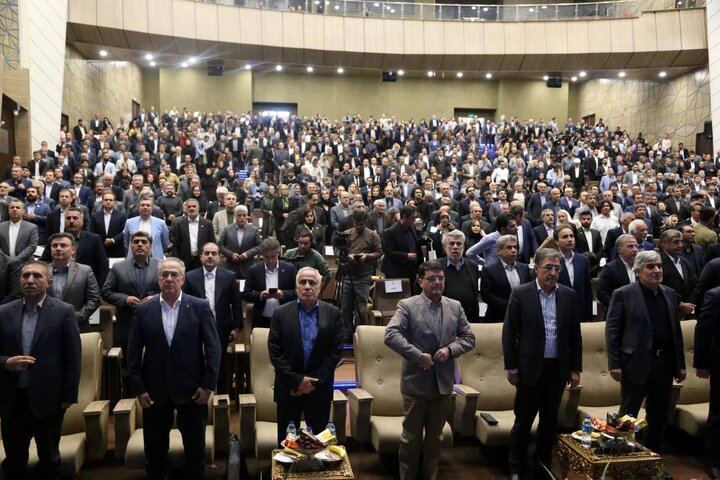 رییس اتاق ایران: بخش خصوصی ظرفیت عبور دادن کشور از مشکلات اقتصادی را دارد