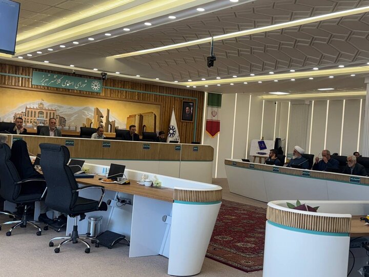 رئیس شورای شهر: امکانات برابر برای کودکان در تمامی نقاط شهر تبریز باید فراهم شود