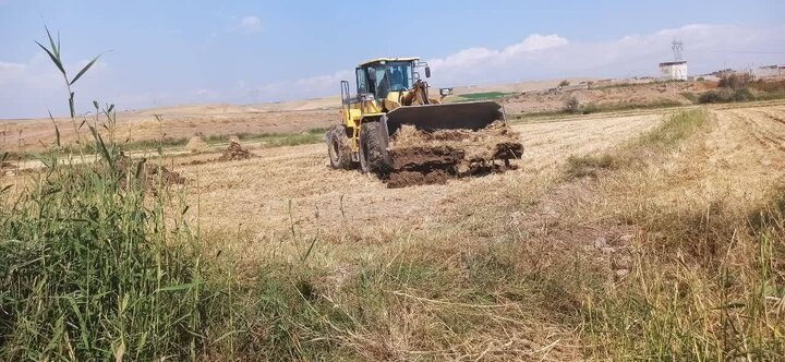 آزادسازی ۳ هکتار از بستر و حریم رودخانه در روستای حصار میانه
