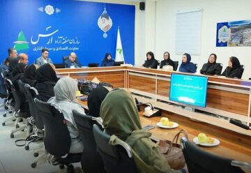 همکاری اقتصادی ارس و زنجان می‌تواند به رونق تولید و توسعه صادرات کشور کمک کند