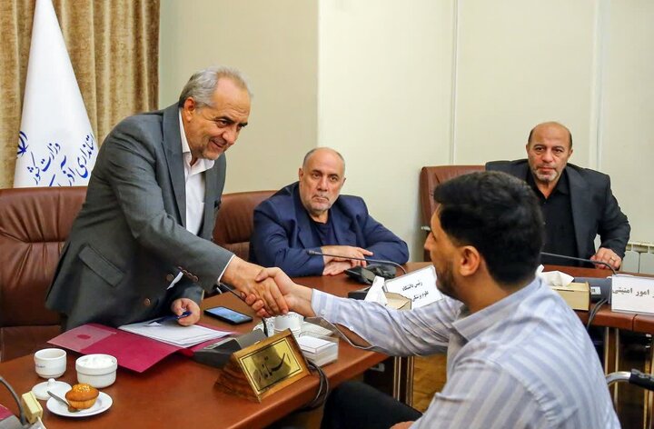 گزارشی از نشست استاندار با مردم آذربایجان شرقی