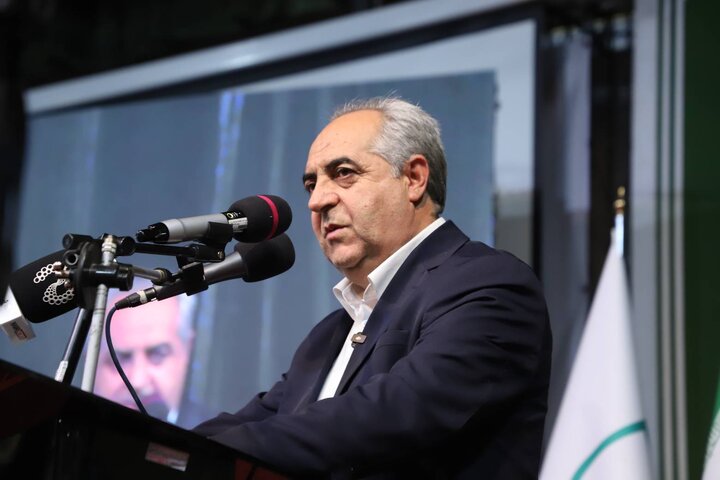 استاندار آذربایجان شرقی: استانداردسازی از مواد اولیه تا رضایت مشتری را دربرمی‌گیرد