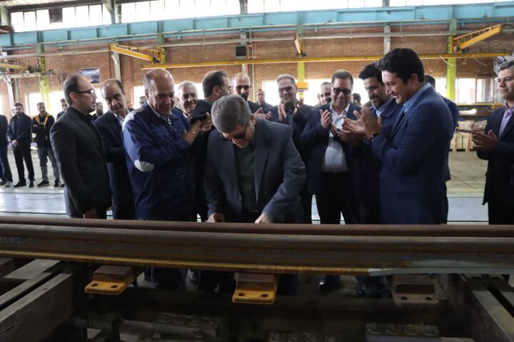 مدیرعامل راه‌آهن: اقتصاد شرکت‌های ریلی باید متحول شود