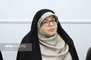 یک استاد فلسفه: بی‌توجهی به نگرش نسل جوان می‌تواند شکاف نسلی ایجاد کند