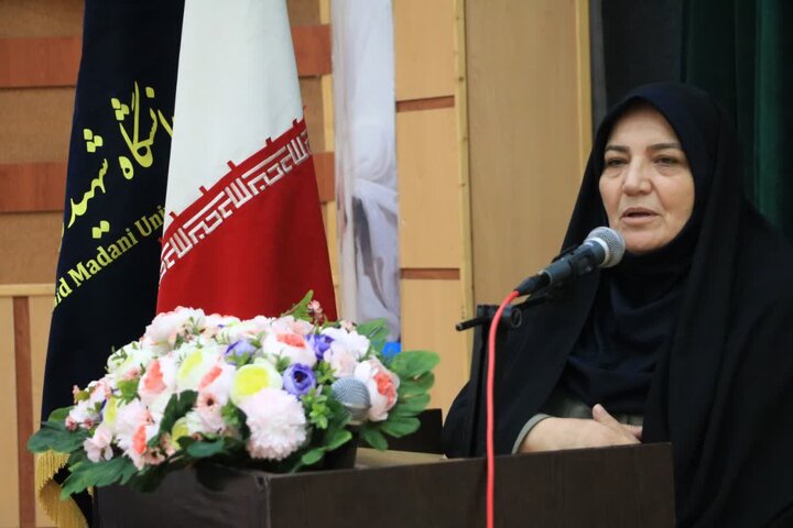 دانشگاه باید دانشجویان را برای شناسایی و حل مسائل واقعی جامعه توانمند کند