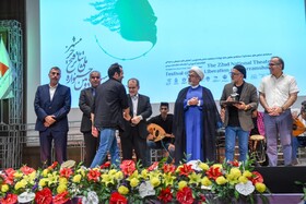 "دستهایت کو ممحسن"ازیاسوج بهترین نمایش جشنواره فتح خرمشهر شد