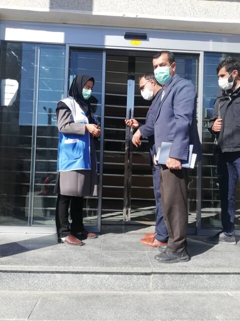پلمب بانک ملت دهدشت به علت رعایت نکردن پروتکل‌های بهداشتی 