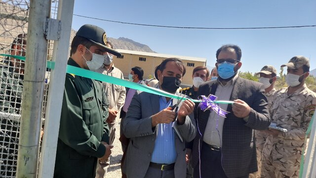 افتتاح چمن منصوعی در شهرستان لنده