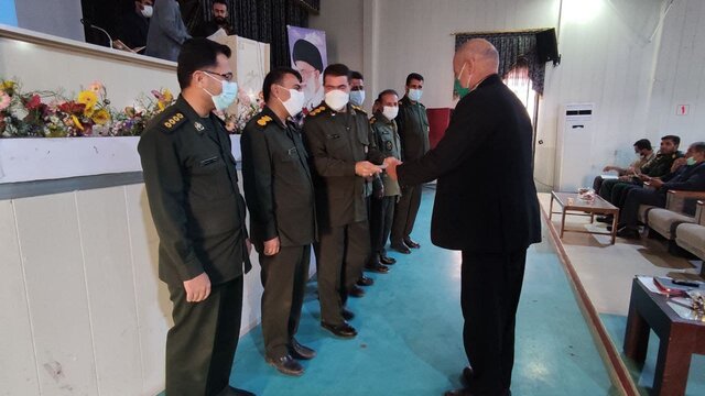 بسیجیان و پیشکسوتان سپاه شهرستان بویراحمد تجلیل شدند