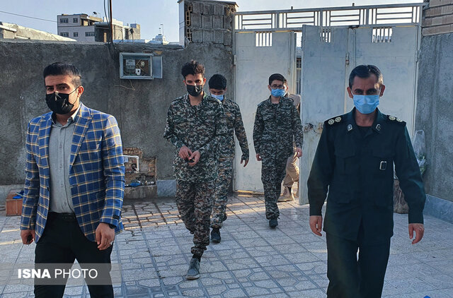 دیدار نوجوانان دهه هشتادی از خانوادههای شهدا در دهدشت