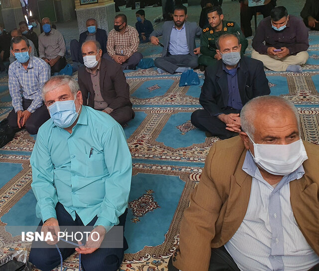 رونمایی از کتاب «اختران روشن» در دهدشت