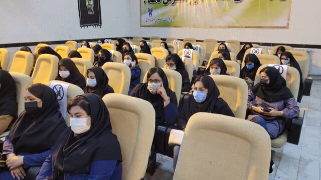 نشست رئیس دانشگاه اسلامی استان کهگیلویه و بویراحمد با دانشجویان منتخب به مناسبت ۱۶ آذر