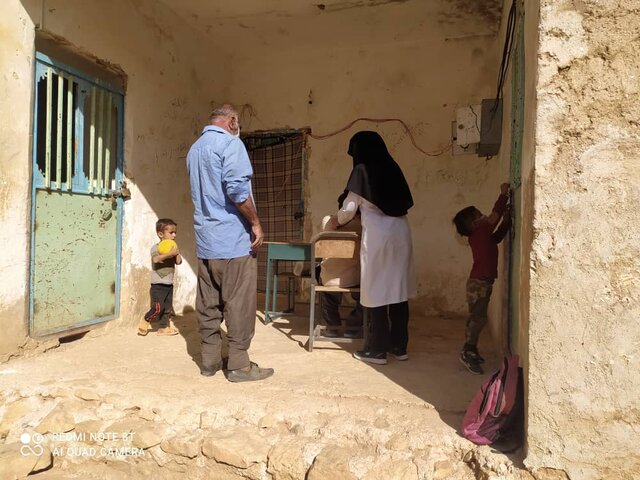 اعزام تیم سلامت شبکه بهداشت و درمان لنده به منطقه صعب العبور شهرستان لنده