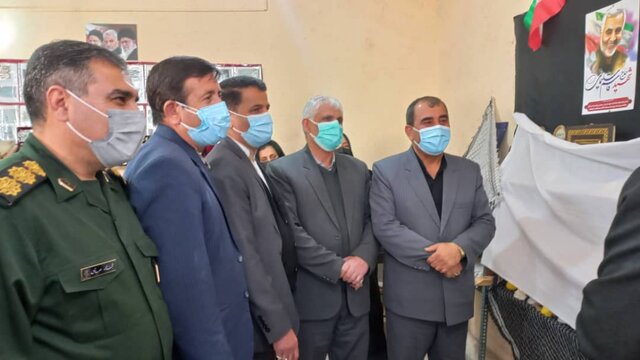 رونمایی از نشان ذوالفقار سردار سلیمانی توسط هنرمند یاسوجی