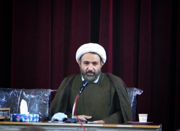 آسیب‌های اجتماعی ناشی از ضعف دستگاه‌های فرهنگی است/ مسئولان چپ و راست را کنار بگذارند